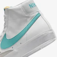 Nike Blazer Mid '77 Vintage чоловічі Кросівки колір білий