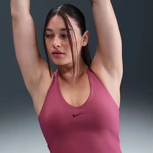 Nike Universa жіноча Medium-Support Padded Sports Bra Tank колір фіолетовий