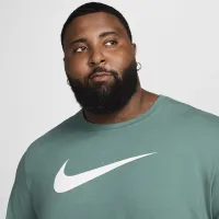 Nike Sportswear Swoosh мужские футболка цвет зеленый
