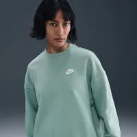 Nike Sportswear Club Fleece женская Loose Crew-Neck свитшот цвет зеленый