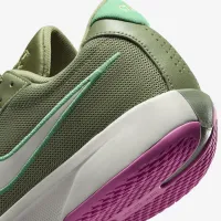 Nike G.T. Cut Academy баскетбольные Кроссовки цвет зеленый