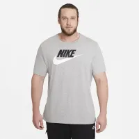 Nike Sportswear чоловічі футболка колір сірий