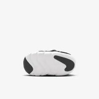Nike Dynamo 2 EasyOn Baby/Toddler Кросівки колір чорний