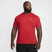 Nike Sportswear чоловічі футболка колір червоний