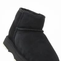 Кроссовки Emu Sharky Micro Womens Sheepskin W12548BLAK - Черные