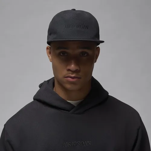Nike Air Jordan Pro Unstructuцвет красный Flat Bill Hat цвет черный
