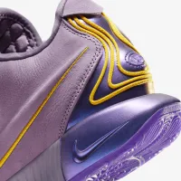 Nike LeBron XXI 