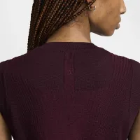 Nike Every Stitch Consideколір червоний жіноча Knit Костюм колір фіолетовий