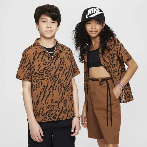 Nike SB Big дитячі Dri-FIT Button-Down Skate Shirt колір коричневий