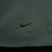 Nike Tech мужские Woven Куртка цвет зеленый
