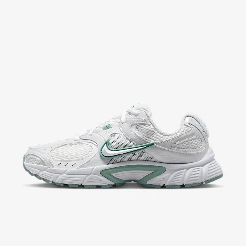 Nike V5 RNR жіноча Кросівки колір білий