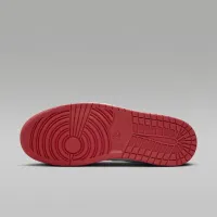 Кросівки Nike Air Jordan 1 Low SE FJ3459-160 - czerwono-Білі