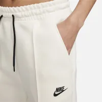 Nike Sportswear Tech Fleece жіноча Mid-Rise Joggers колір коричневий