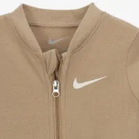 Nike Essentials Footed Coverall Baby Coverall цвет коричневый