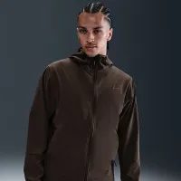 Nike Unlimited чоловічі Repel Hooded Versatile Куртка колір коричневий