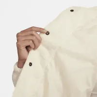 Nike Sportswear женская Collaцвет красный High-Pile Fleece Куртка цвет белый