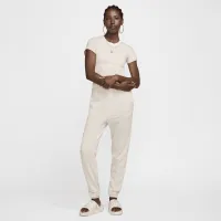 Nike Sportswear Chill Knit жіноча Slim Cropped Tee колір коричневий
