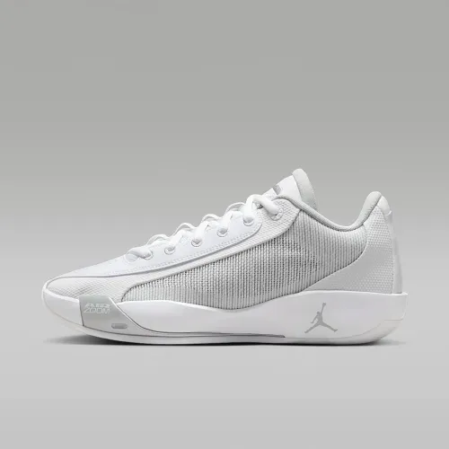 Nike Luka .77 