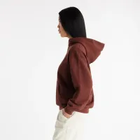 Кофта/футболка New Balance WT41537ROK - коричнева