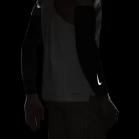 Nike Zoned Arm Sleeves цвет черный