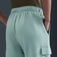 Nike Sportswear Club Fleece женская Mid-Rise оверсайз Cargo Sweatpants цвет зеленый