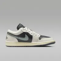 Nike Air Jordan 1 Low жіноча Кросівки колір сірий