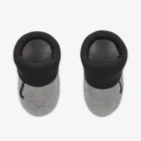 Nike Baby (0-6M) Hat and Booties набор цвет серый