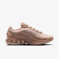 Nike Air Max Dn x Isamaya Ffrench жіноча Кросівки колір коричневий