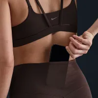 Nike Zenvy жіноча З високою талією Flaколір червоний лосіни колір коричневий