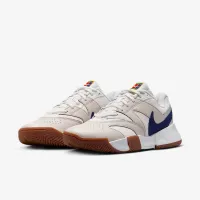 NikeCourt Lite 4 жіноча Tennis Кросівки колір білий