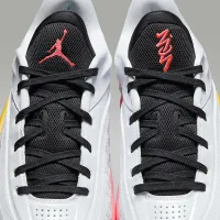 Nike Zion 4 