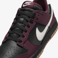 Nike Dunk Low Next Nature женская Кроссовки цвет красный