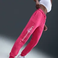 Nike Sportswear Club Fleece жіноча Mid-Rise Graphic Pants Pink