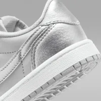 Nike Jordan 1 Retro Low 