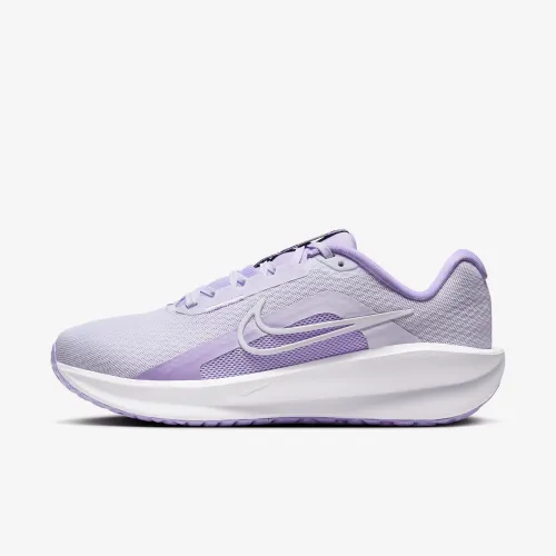 Nike Downshifter 13 женская Road Running Кроссовки (Extra Wide) цвет фиолетовый