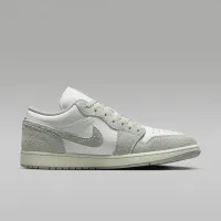Nike Air Jordan 1 Low SE чоловічі Кросівки колір білий