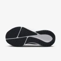 Nike Vomero 17 чоловічі Road Running Кросівки (Extra Wide) колір білий