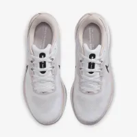 Nike Vomero 17 жіноча Road Running Кросівки колір фіолетовий