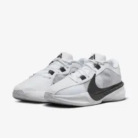 Nike Giannis Freak 5 баскетбольні Кросівки колір білий
