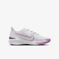 Nike Star Runner 4 Big детские Road Running Кроссовки цвет белый