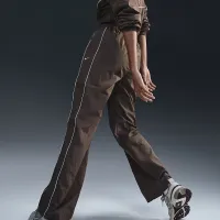 Nike Windrunner жіноча З високою талією Woven Open-Hem Pants колір коричневий