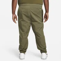 Nike Sportswear Tech Essentials чоловічі lined Commuter Pants колір зелений