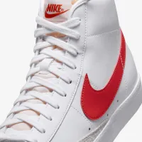 Nike Blazer Mid '77 Vintage чоловічі Кросівки колір білий