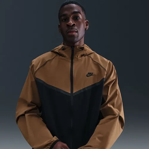 Nike Tech чоловічі Woven Куртка колір чорний