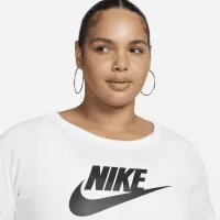 Nike Sportswear Essentials жіноча Logo футболка (великі розміри) колір білий