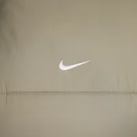 Nike Sportswear Classic Puffer женская Therma-FIT Loose Hooded Куртка (большие размеры) цвет зеленый