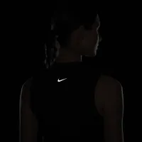 Nike One Fitted жіноча Dri-FIT Mock-Neck Cropped Tank Top колір чорний