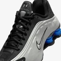 Nike Shox R4 жіноча Кросівки колір чорний