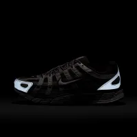 Nike P-6000 жіноча Кросівки колір червоний
