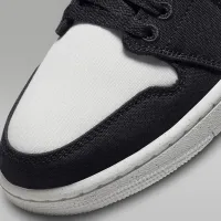 Nike Air Jordan 1 Mid SE жіноча Кросівки колір білий